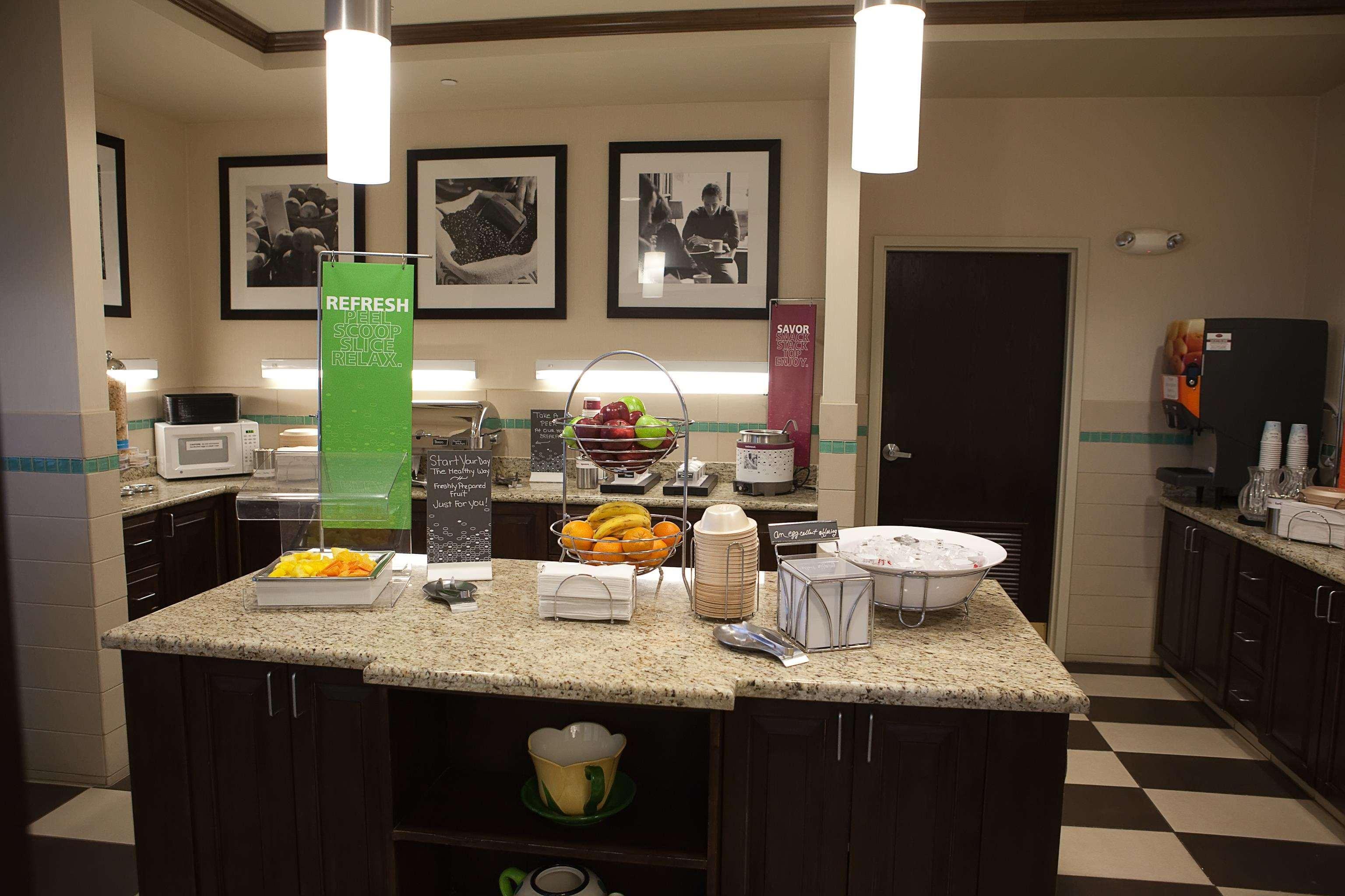 Hampton Inn Colby Extérieur photo
