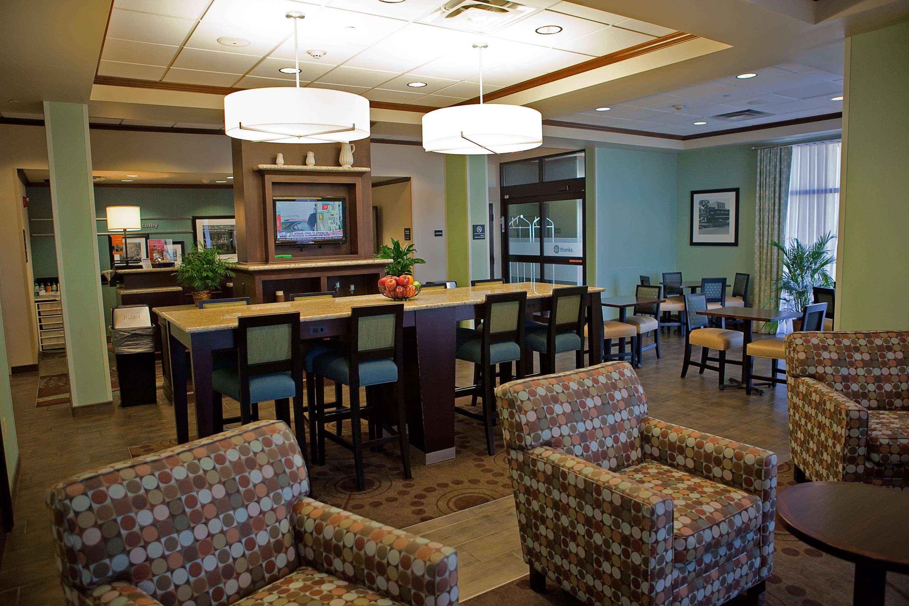 Hampton Inn Colby Extérieur photo