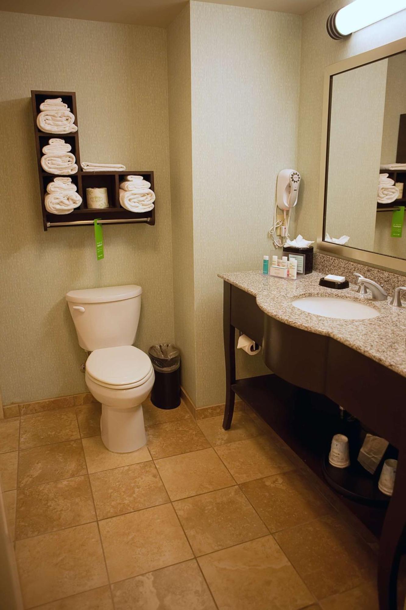 Hampton Inn Colby Extérieur photo